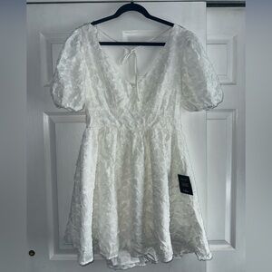 Lulu's White Backless Floral Applique Mini Dress XL